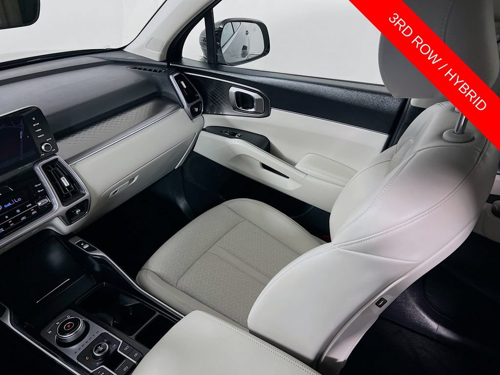 Certified 2023 Kia Sorento EX AWD/4WD image 25