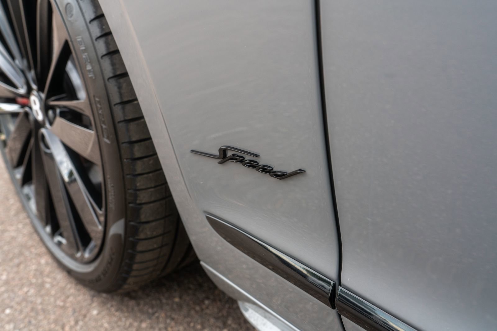 New 2025 Bentley Flying Spur Plug-In Hybrid image 11