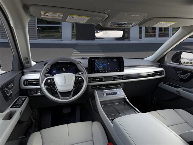 New 2025 Lincoln Aviator 2WD w/ Jet Appearance Package image 9