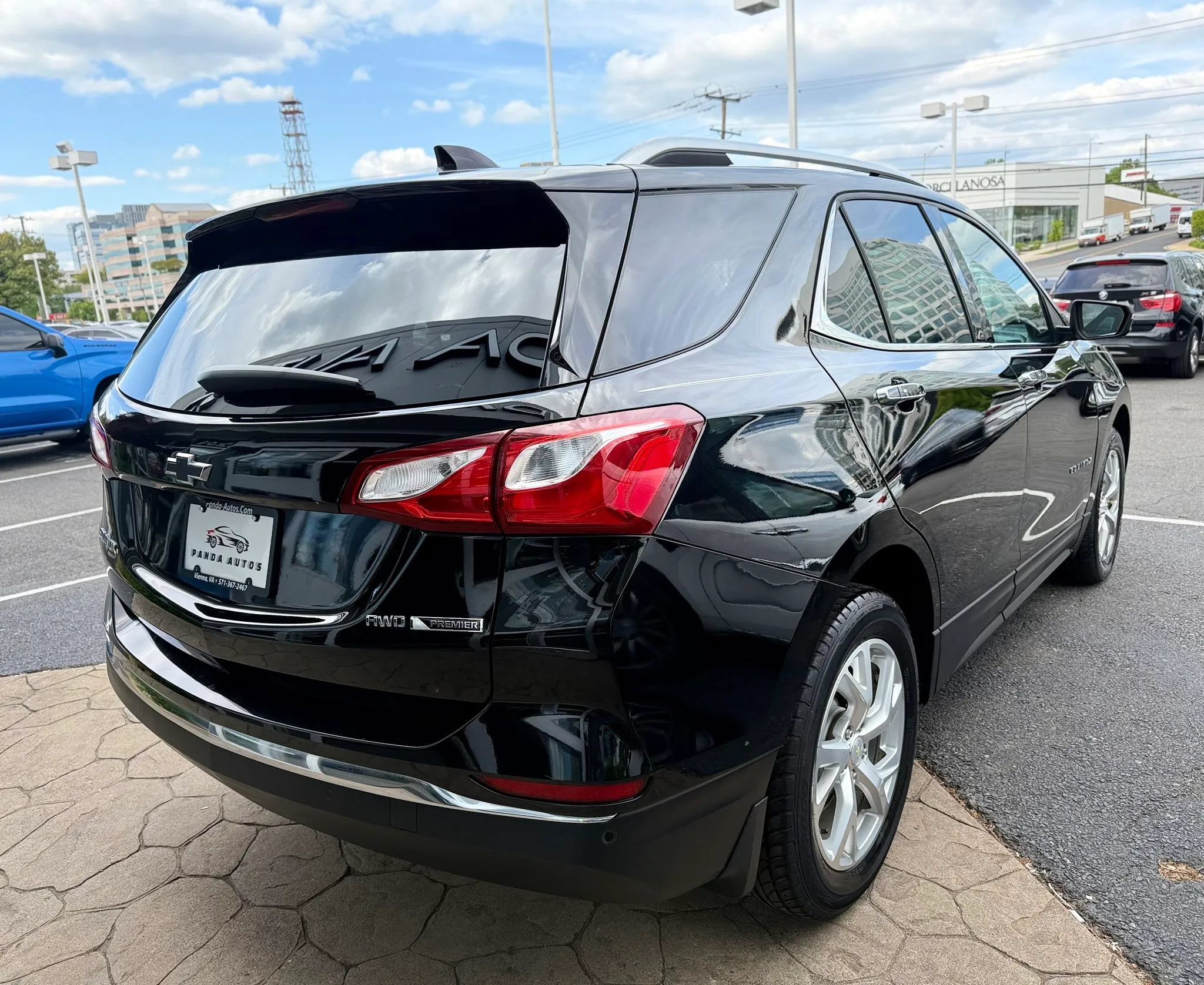 Used 2018 Chevrolet Equinox Premier AWD/4WD image 7