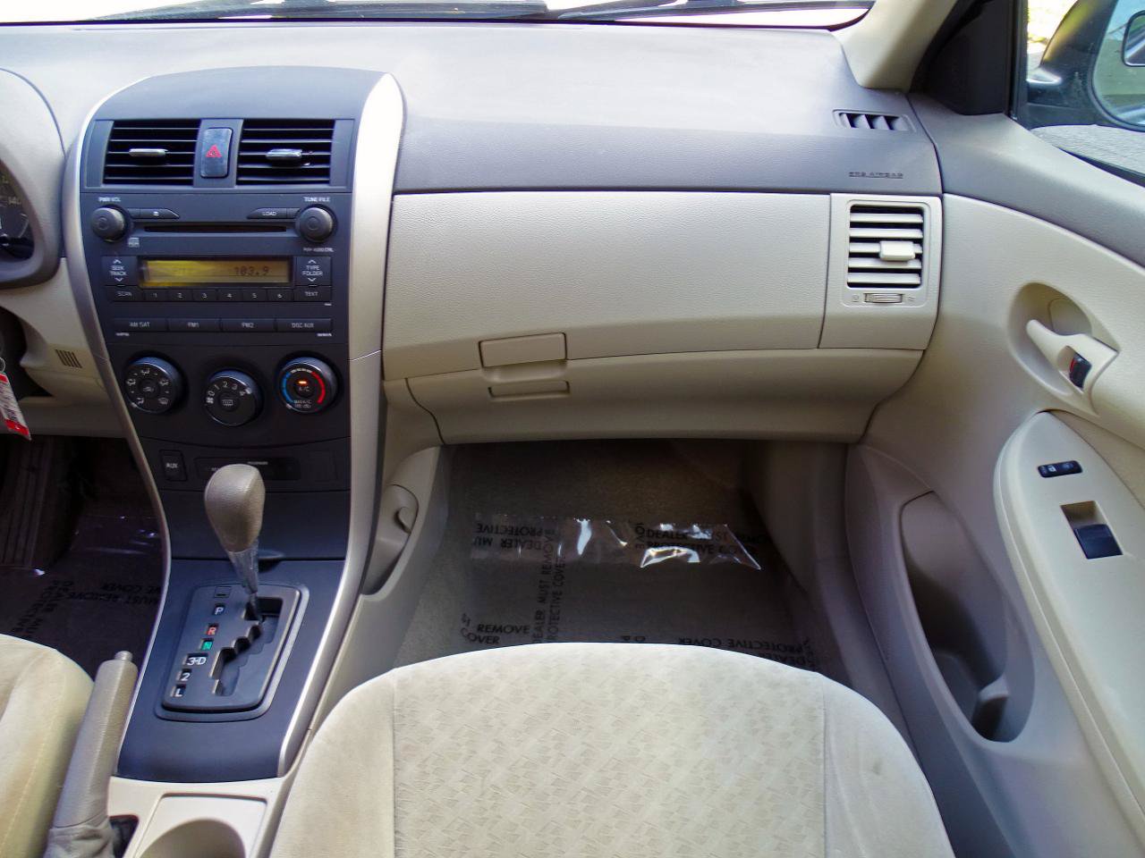 Used 2009 Toyota Corolla LE FWD image 19