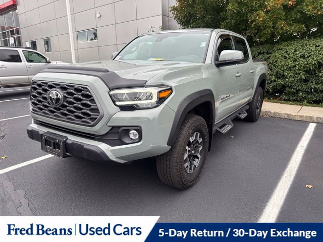 Used 2022 Toyota Tacoma TRD Off-Road AWD/4WD image 19