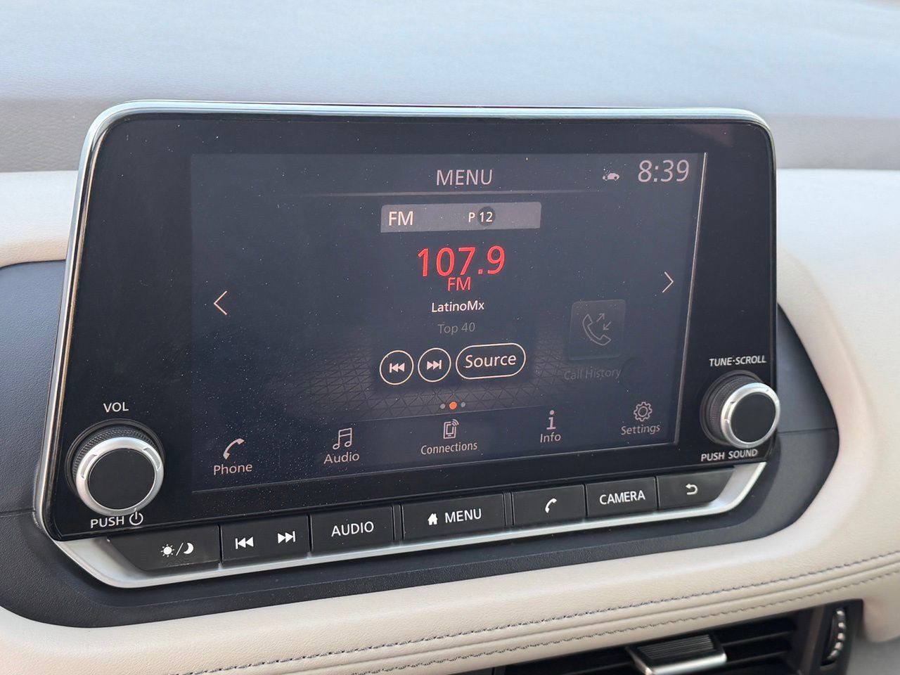 Certified 2023 Nissan Rogue SV FWD image 26