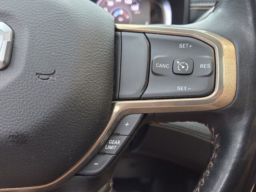 Used 2024 RAM 3500 Limited w/ Towing Technology Group AWD/4WD image 30