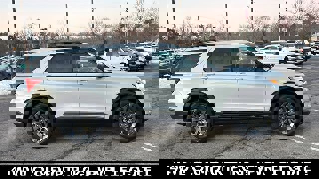 New 2026 Ford Explorer Active w/ Active Comfort Package image 25