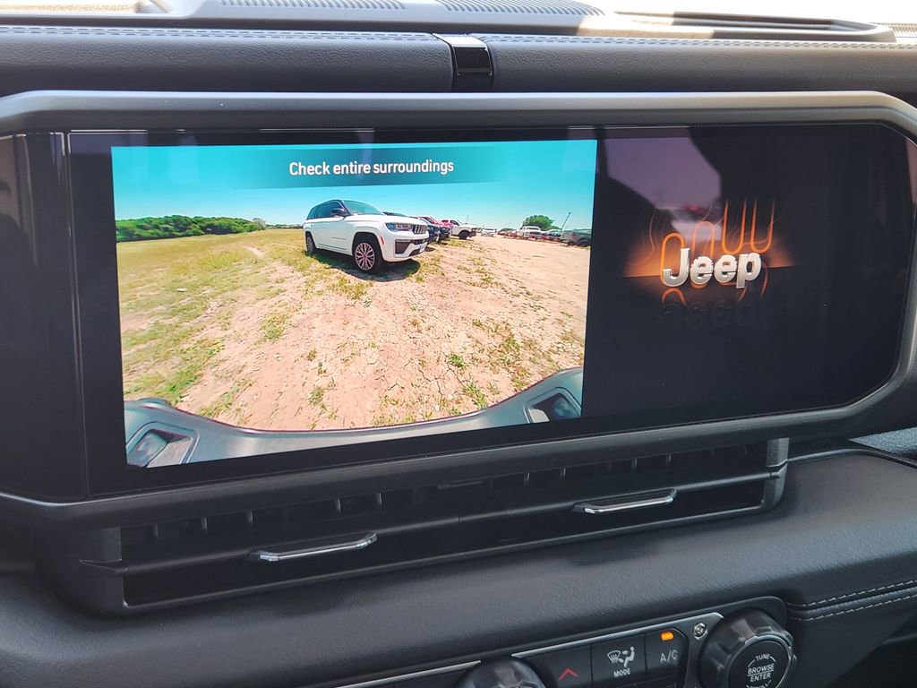New 2026 Jeep Gladiator Sport AWD/4WD image 13