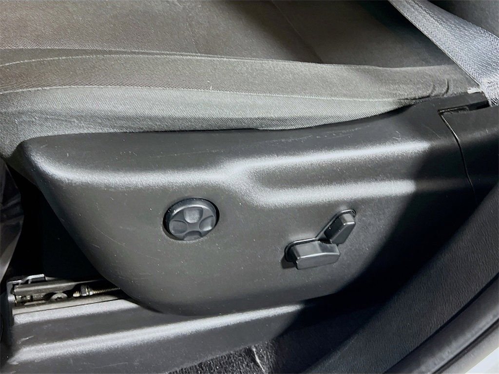 Used 2023 Dodge Durango GT image 18