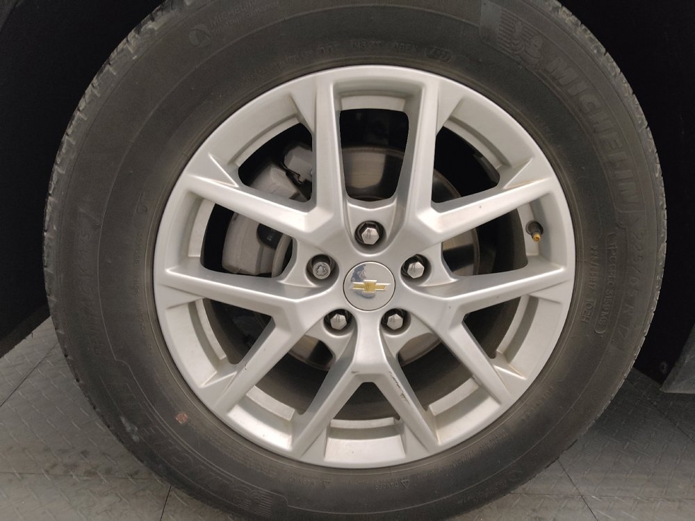 Used 2023 Chevrolet Equinox LS w/ LS Convenience Package image 31