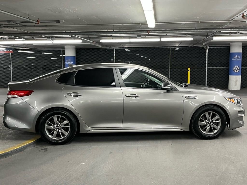 Used 2017 Kia Optima LX w/ Technology Package image 36