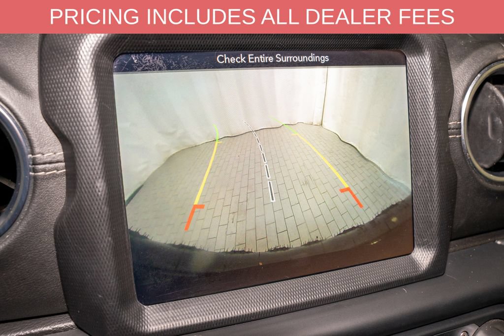 Used 2019 Jeep Wrangler Unlimited Sahara w/ Quick Order Package 24M Moab AWD/4WD image 13