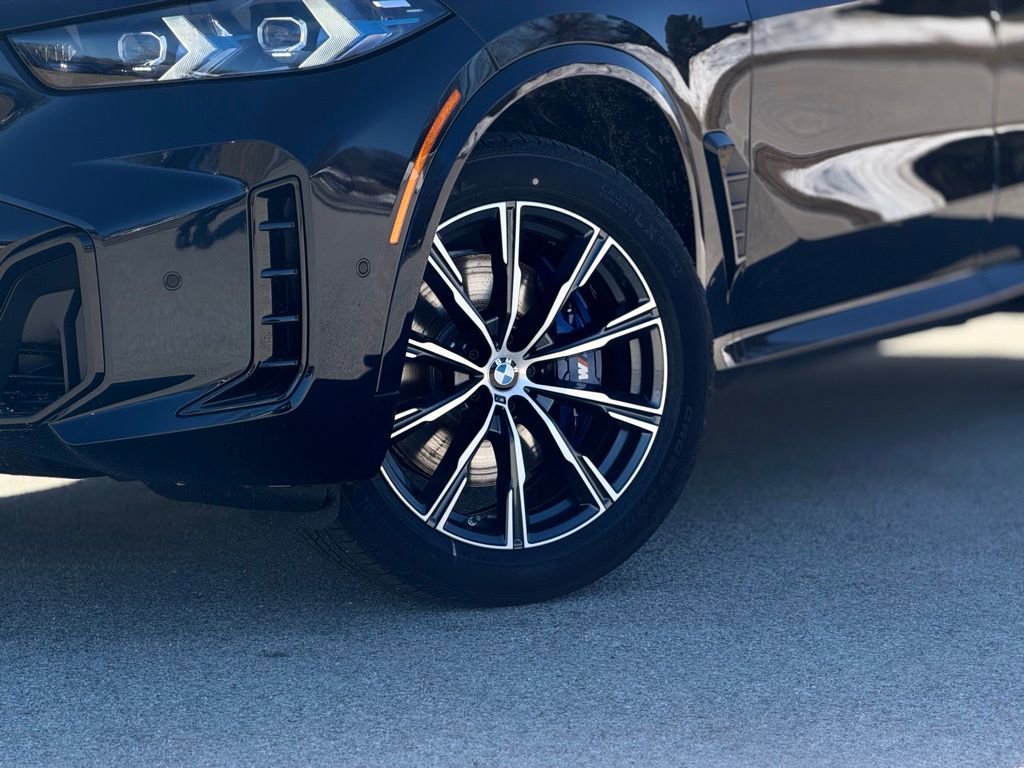 New 2026 BMW X5 xDrive40i w/ M Sport Package image 2