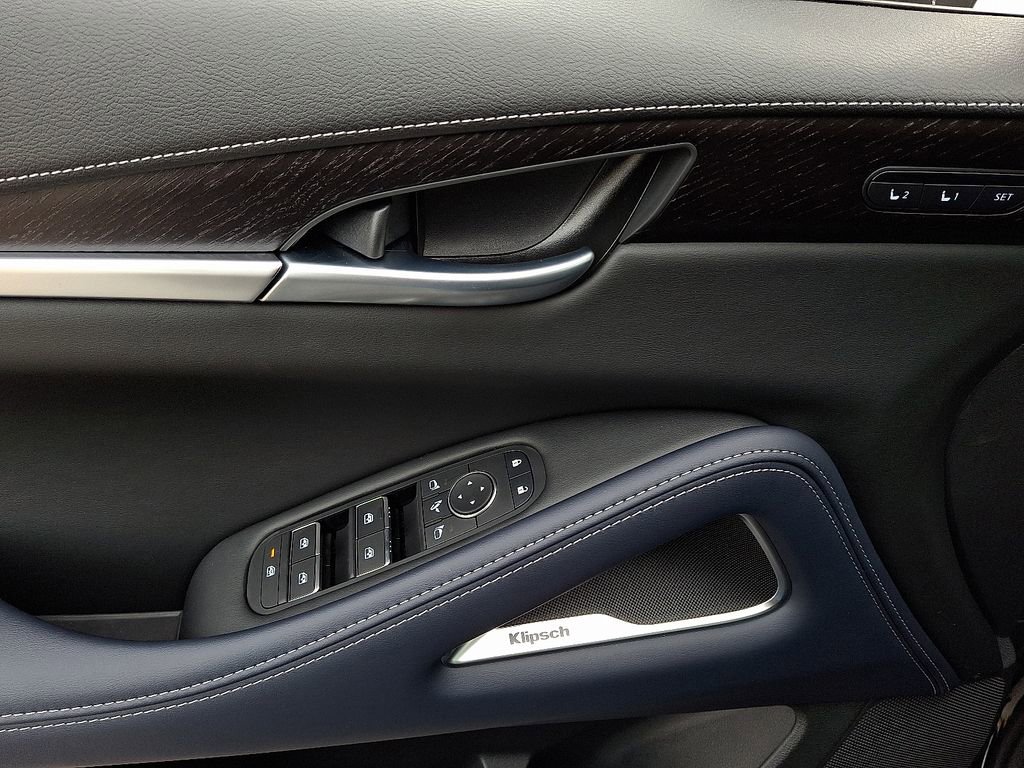 New 2026 INFINITI QX60 Sport image 8