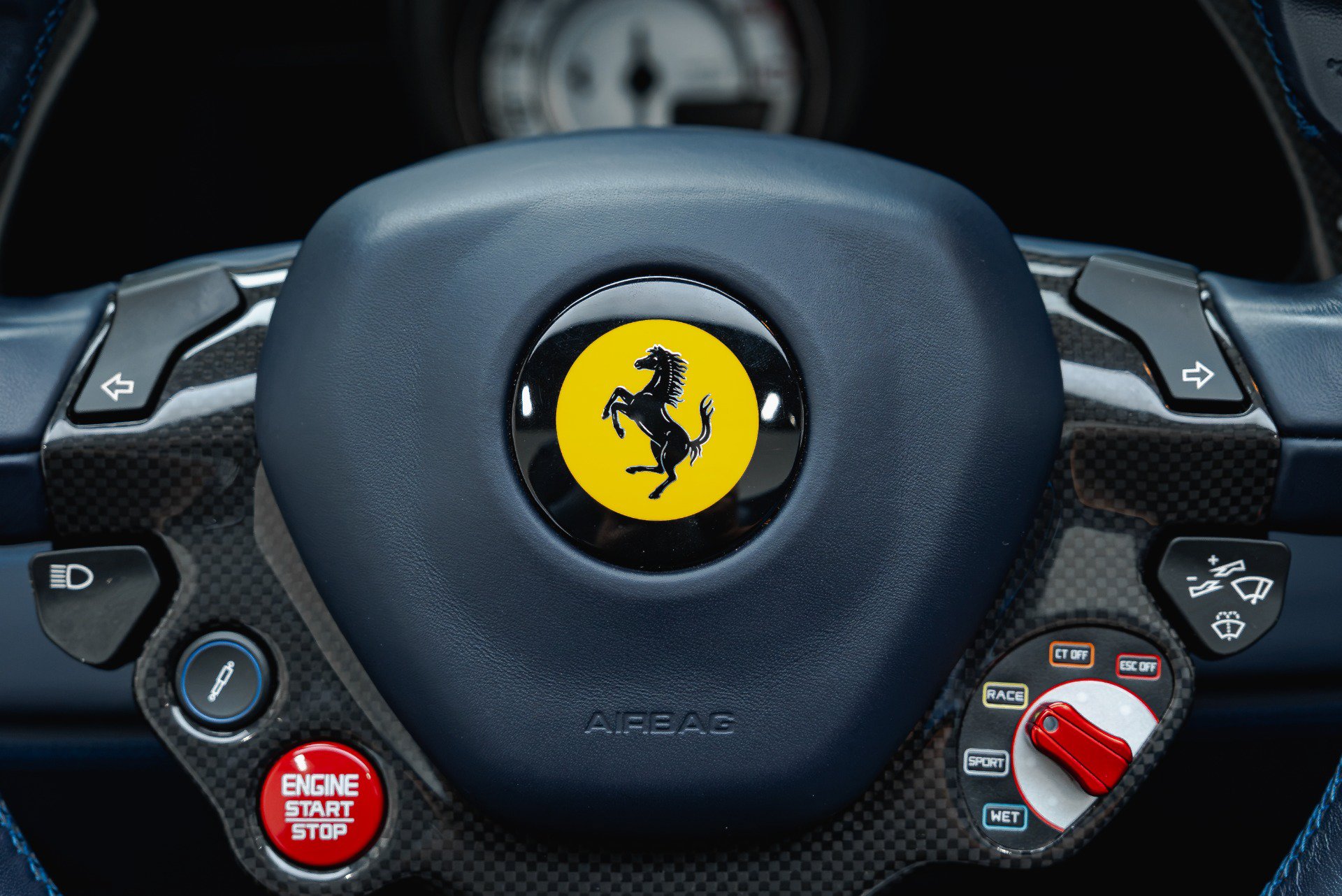 Used 2019 Ferrari 488 Spider RWD image 56