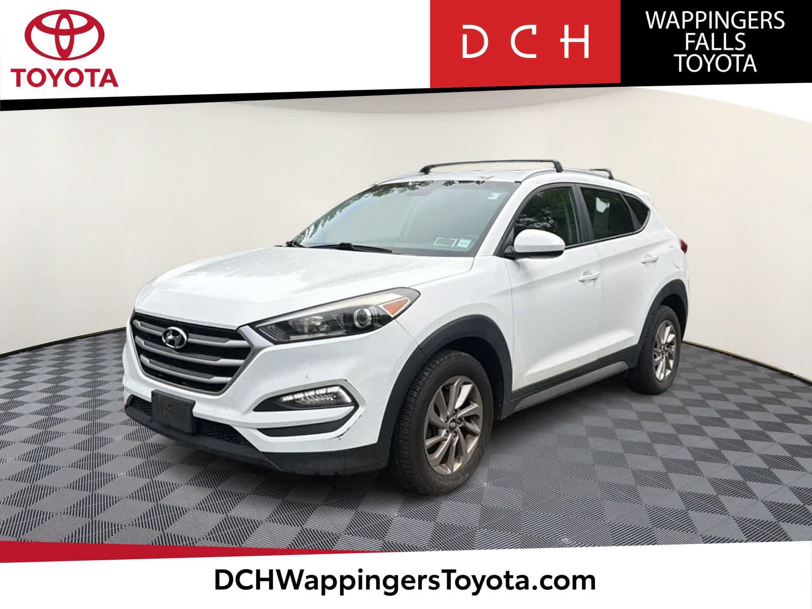 Used 2017 Hyundai Tucson SE w/ SE Popular Package 02