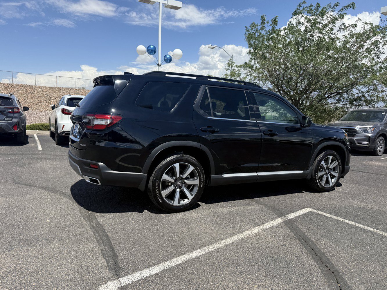 Certified 2025 Honda Pilot Elite image 5