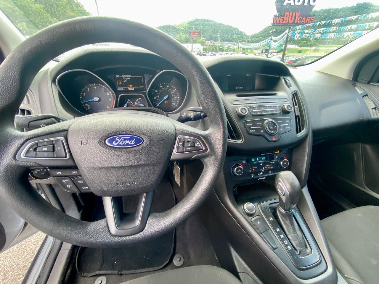 Used 2017 Ford Focus SE FWD image 17