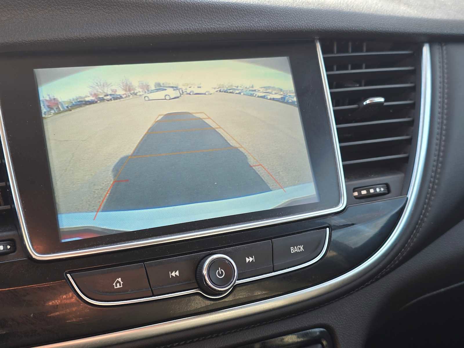 Used 2018 Buick Encore Essence image 33