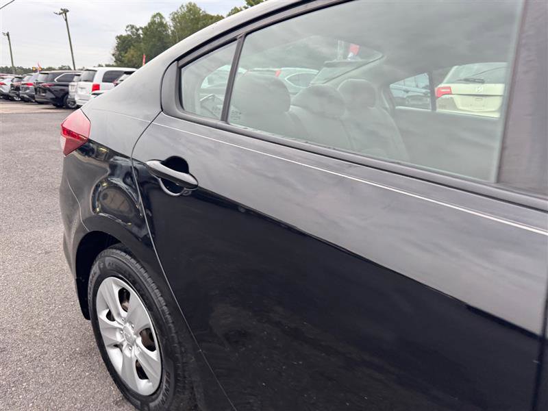 Used 2018 Kia Forte LX image 20