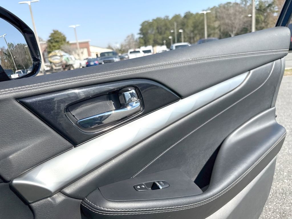 Used 2021 Nissan Maxima 3.5 SV w/ Floor Mat Group image 21