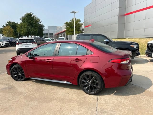 Used 2023 Toyota Corolla SE FWD image 6