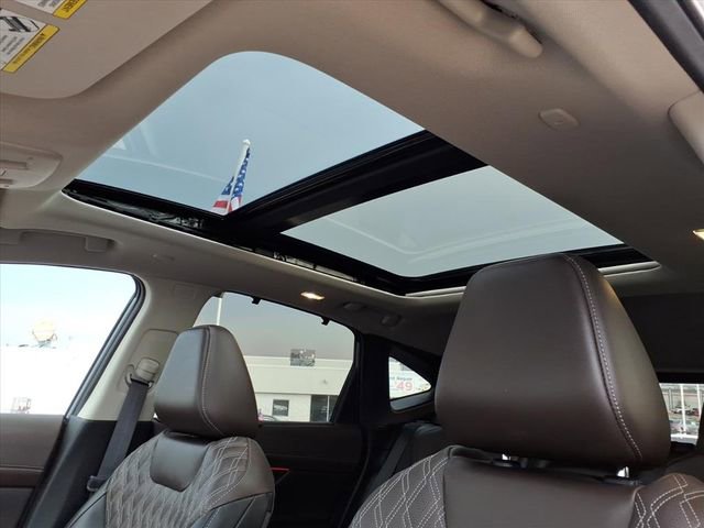 Certified 2026 Nissan Murano Platinum w/ Cargo Package image 13