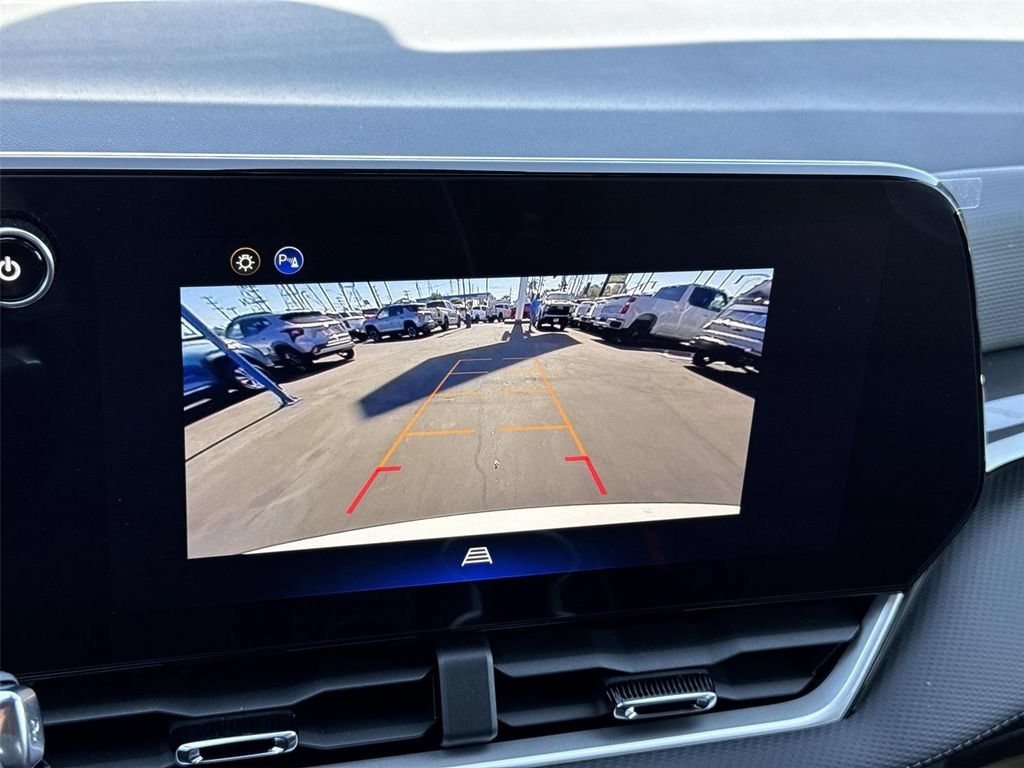 New 2026 Chevrolet Equinox LT AWD/4WD image 16