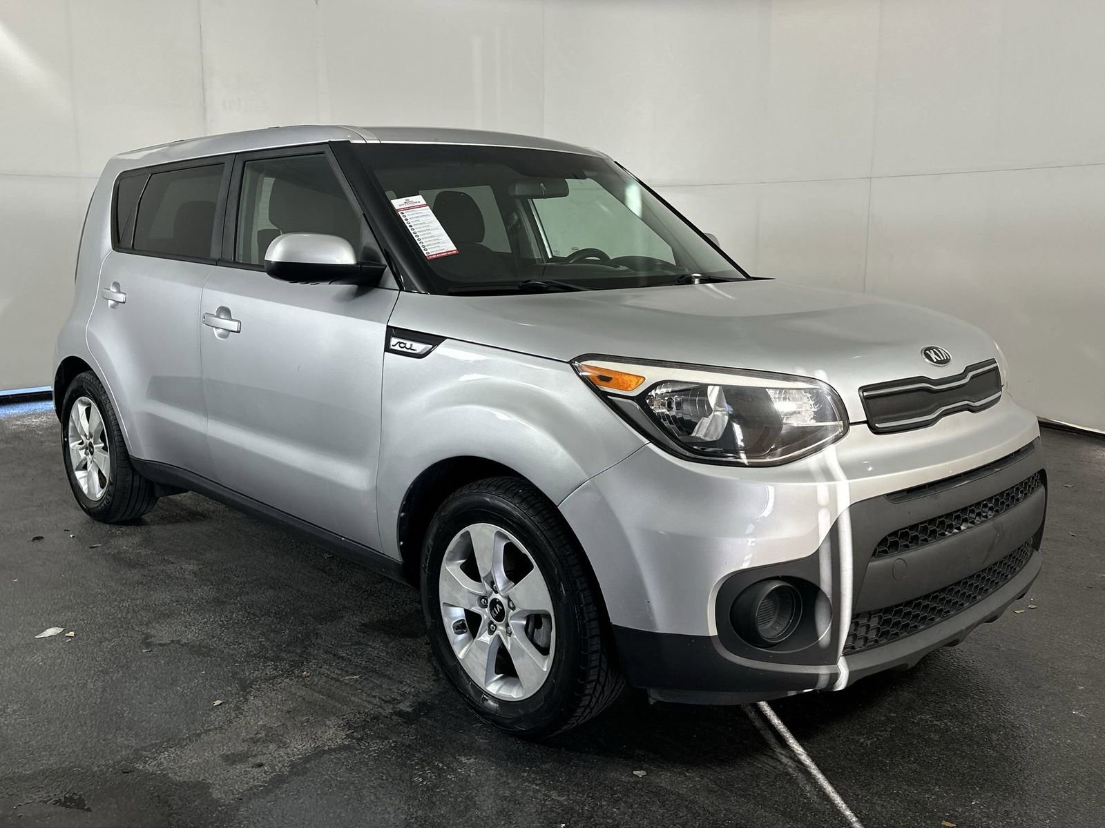 Used 2018 Kia Soul image 2
