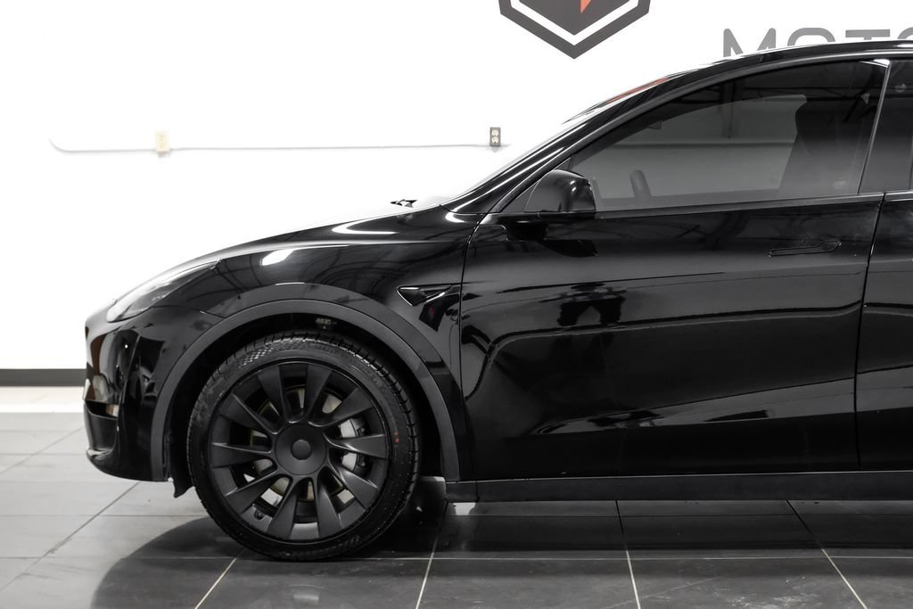 Used 2021 Tesla Model Y Long Range AWD/4WD image 12
