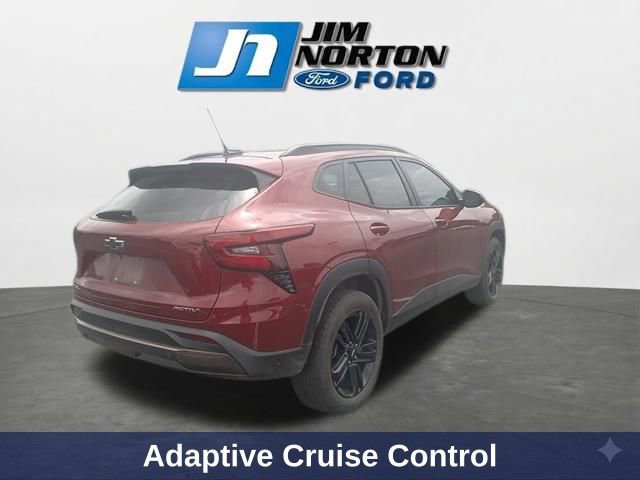 Used 2024 Chevrolet Trax ACTIV w/ Sunroof Package FWD image 11