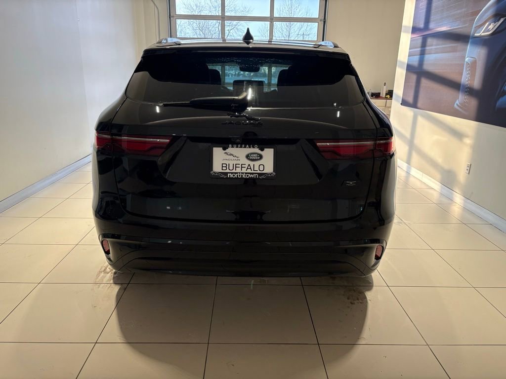 New 2026 Jaguar F-PACE R-Dynamic S image 3