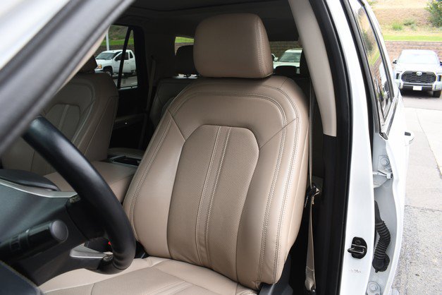 Used 2022 Ford Expedition Limited AWD/4WD image 17