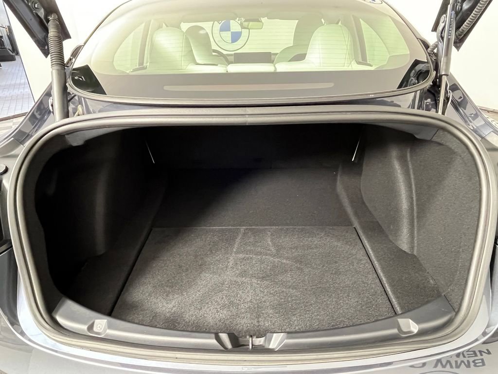 Used 2023 Tesla Model 3 Standard Range image 17