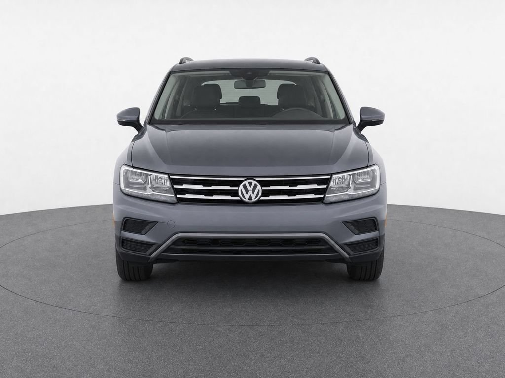 Certified 2020 Volkswagen Tiguan SE w/ Panoramic Sunroof Package AWD/4WD image 7