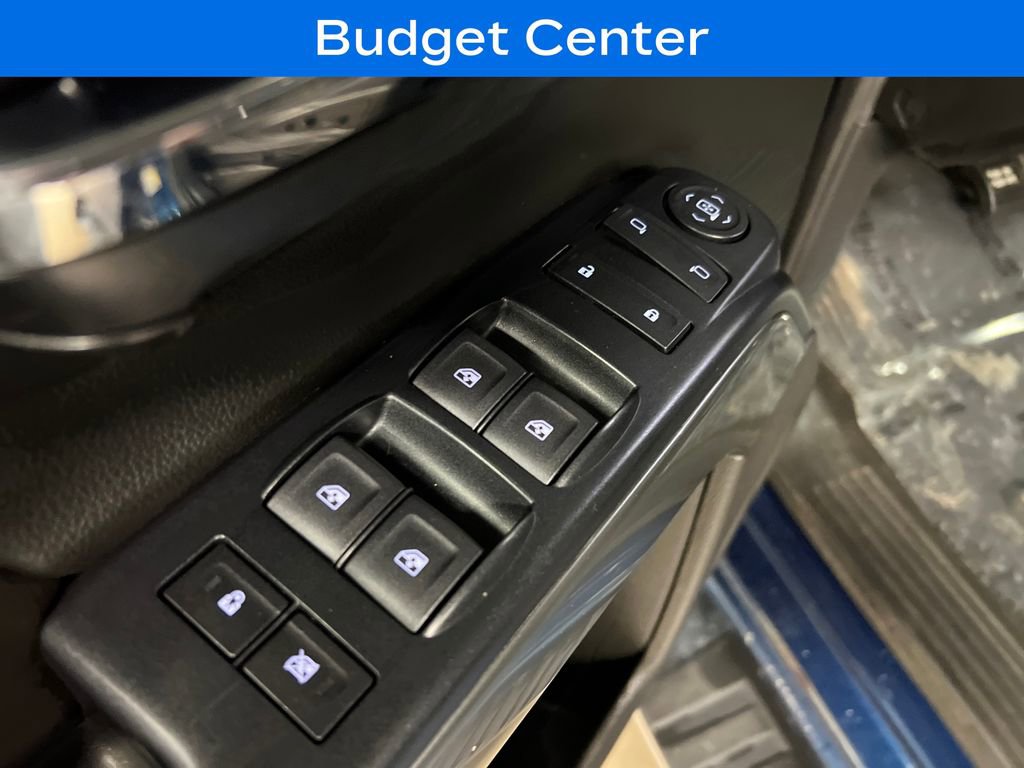 Used 2018 Chevrolet Silverado 1500 LT w/ All Star Edition AWD/4WD image 15