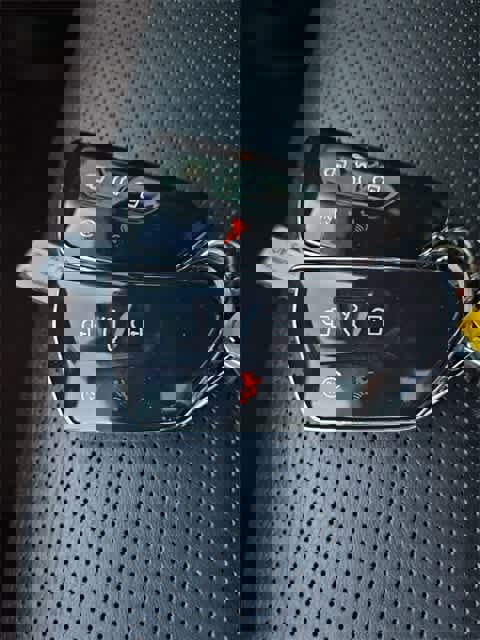 Used 2024 Volkswagen Atlas SEL Premium R-Line image 29