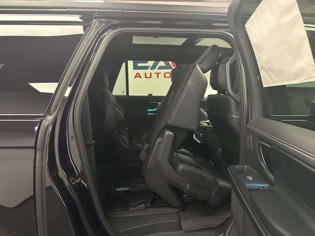 New 2026 Ford Expedition Max Platinum w/ Stealth Performance Package AWD/4WD image 49