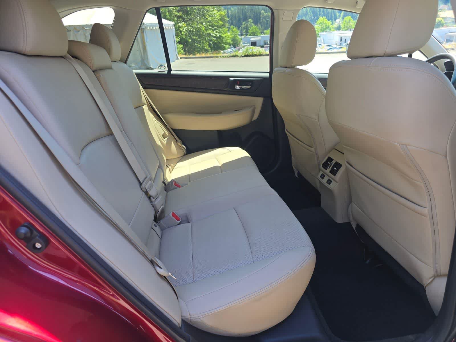 Used 2017 Subaru Outback 2.5i Limited AWD/4WD image 13