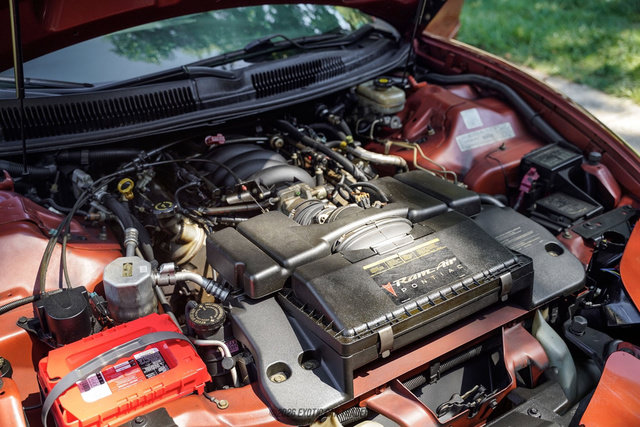 Used 2002 Pontiac Firebird Trans Am RWD image 17