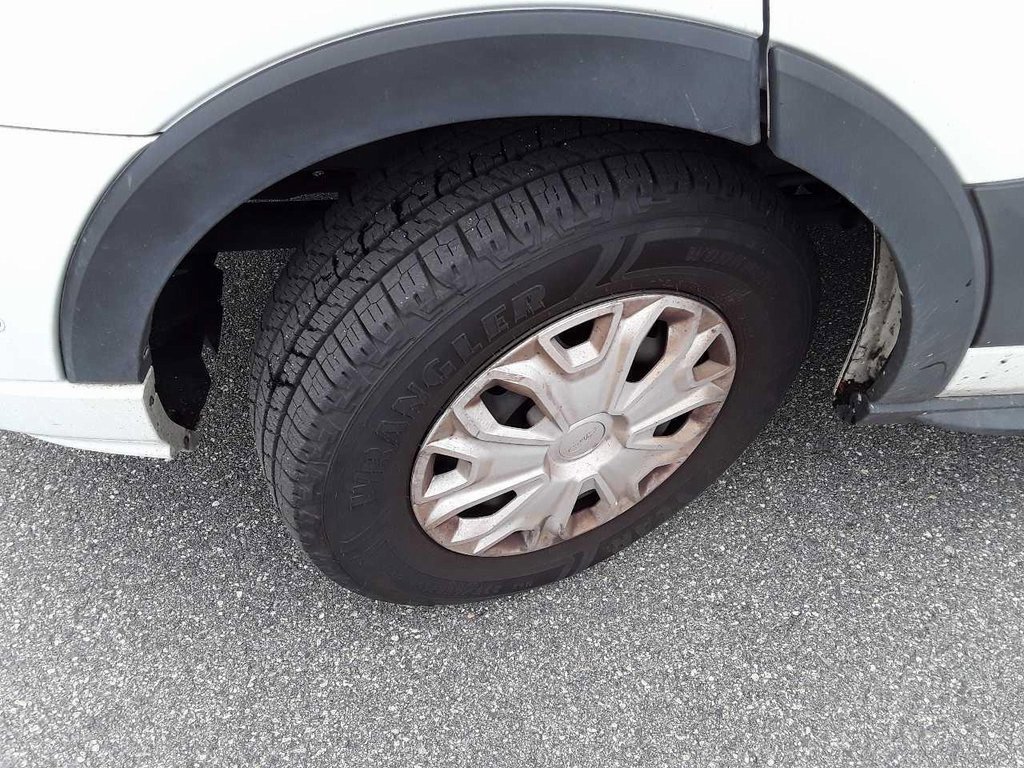 Used 2021 Ford Transit 350 XLT image 19