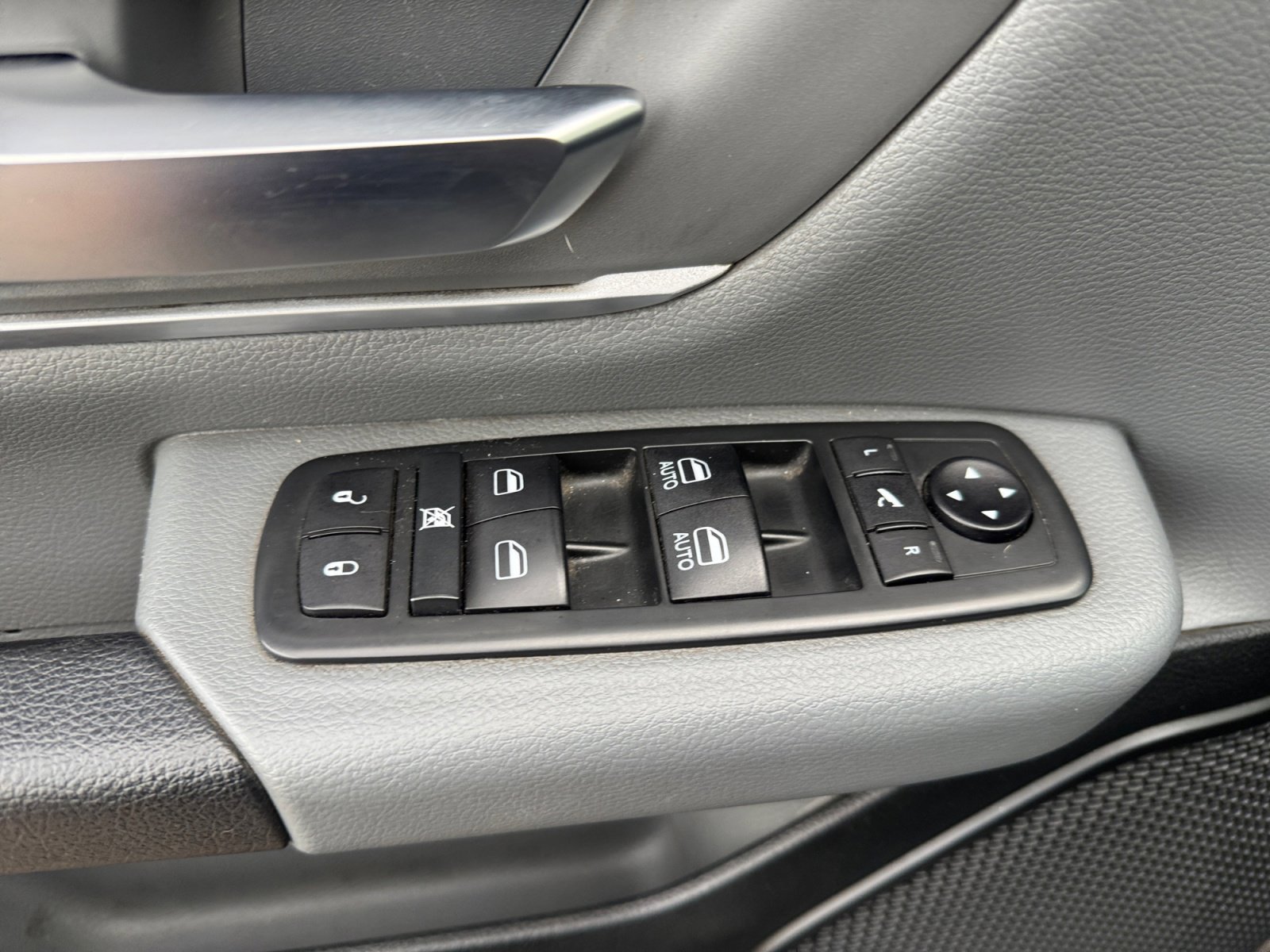 Certified 2021 RAM 1500 Big Horn image 13