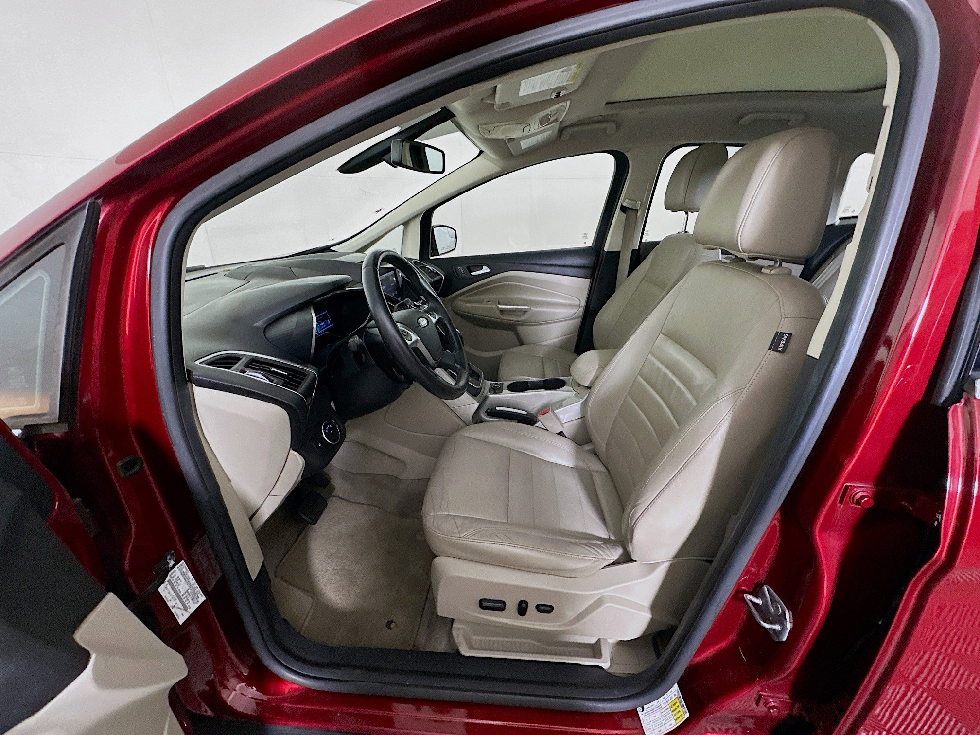 Used 2013 Ford C-MAX SEL image 13
