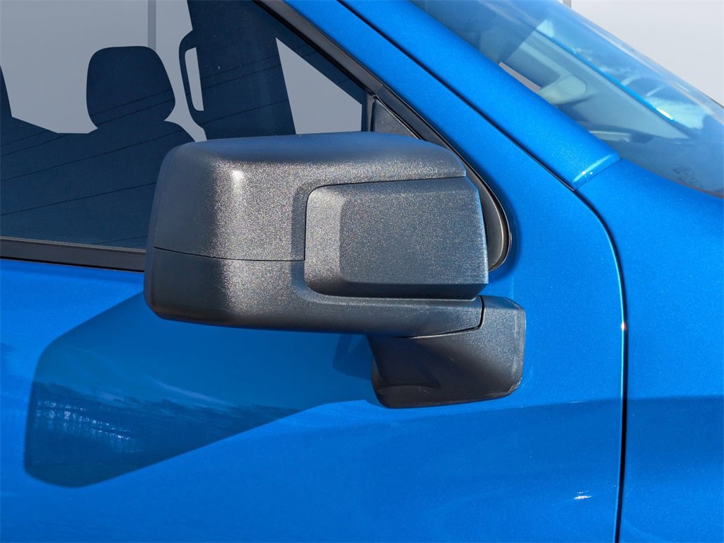 Used 2025 Chevrolet Silverado 1500 Custom image 11