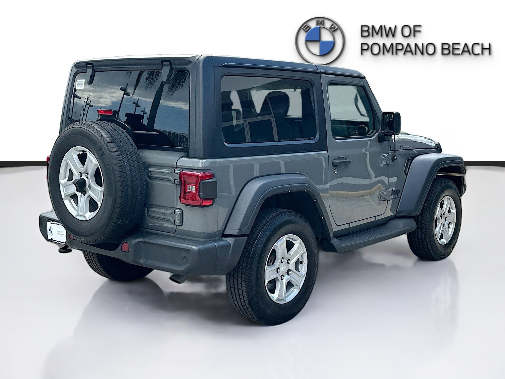 Used 2022 Jeep Wrangler Sport AWD/4WD image 7