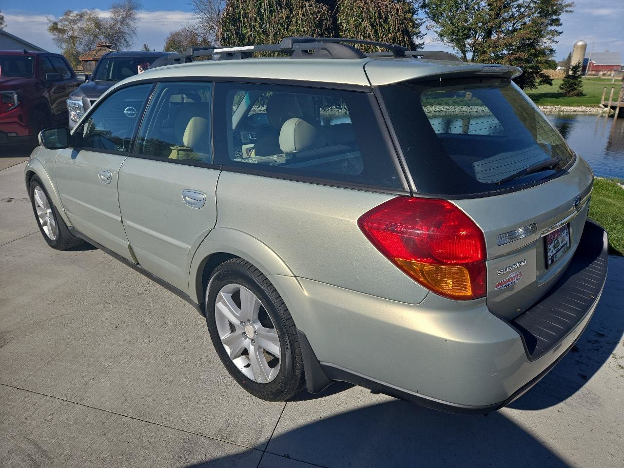 Used 2005 Subaru Outback 2.5XT Limited AWD/4WD image 3