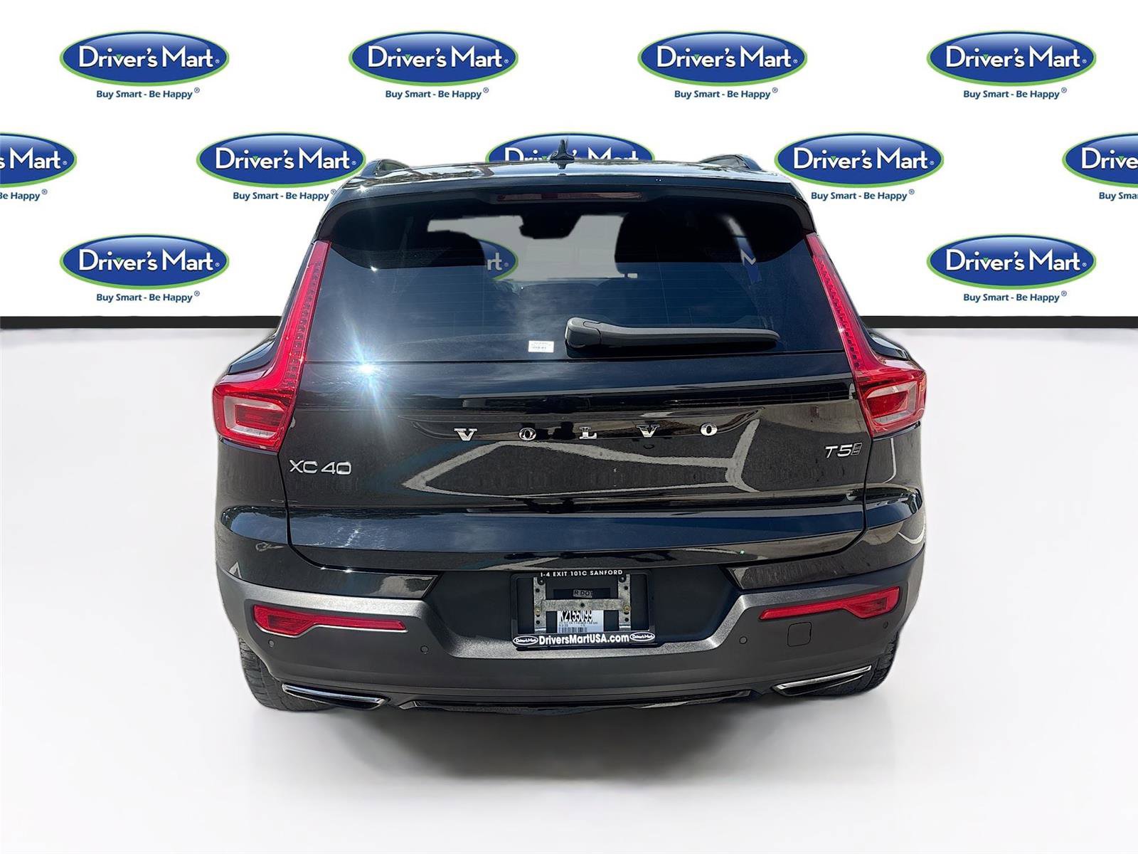 Used 2019 Volvo XC40 T5 R-Design AWD/4WD image 6