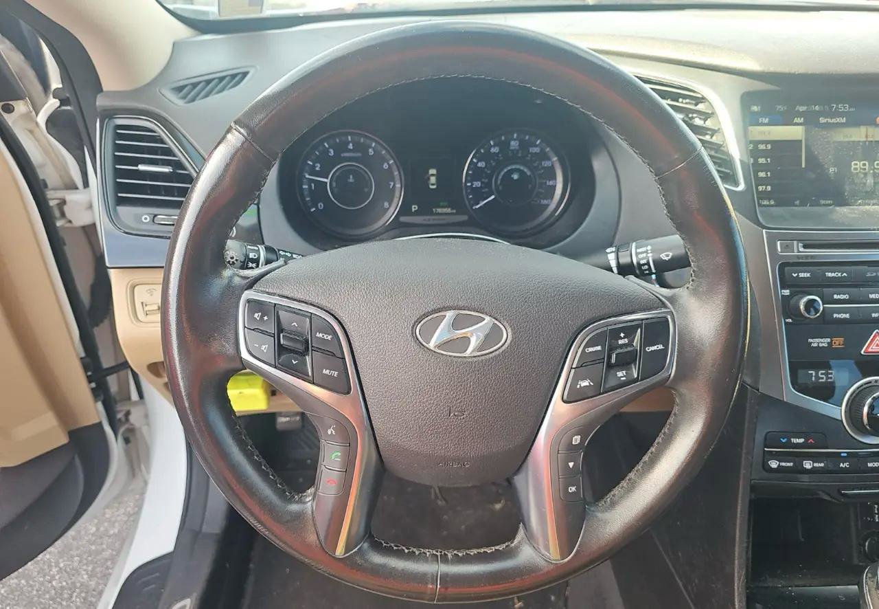 Used 2015 Hyundai Azera Limited FWD image 13