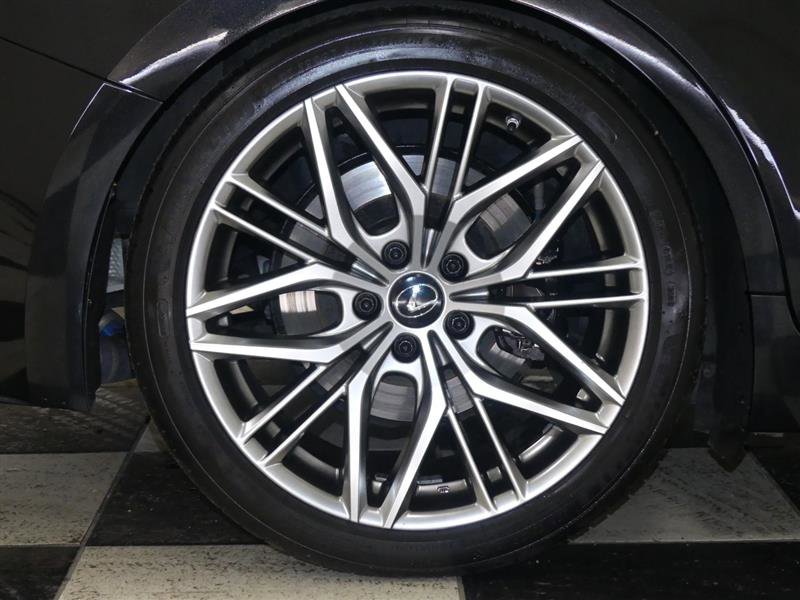 Used 2022 Lexus IS 500 image 39