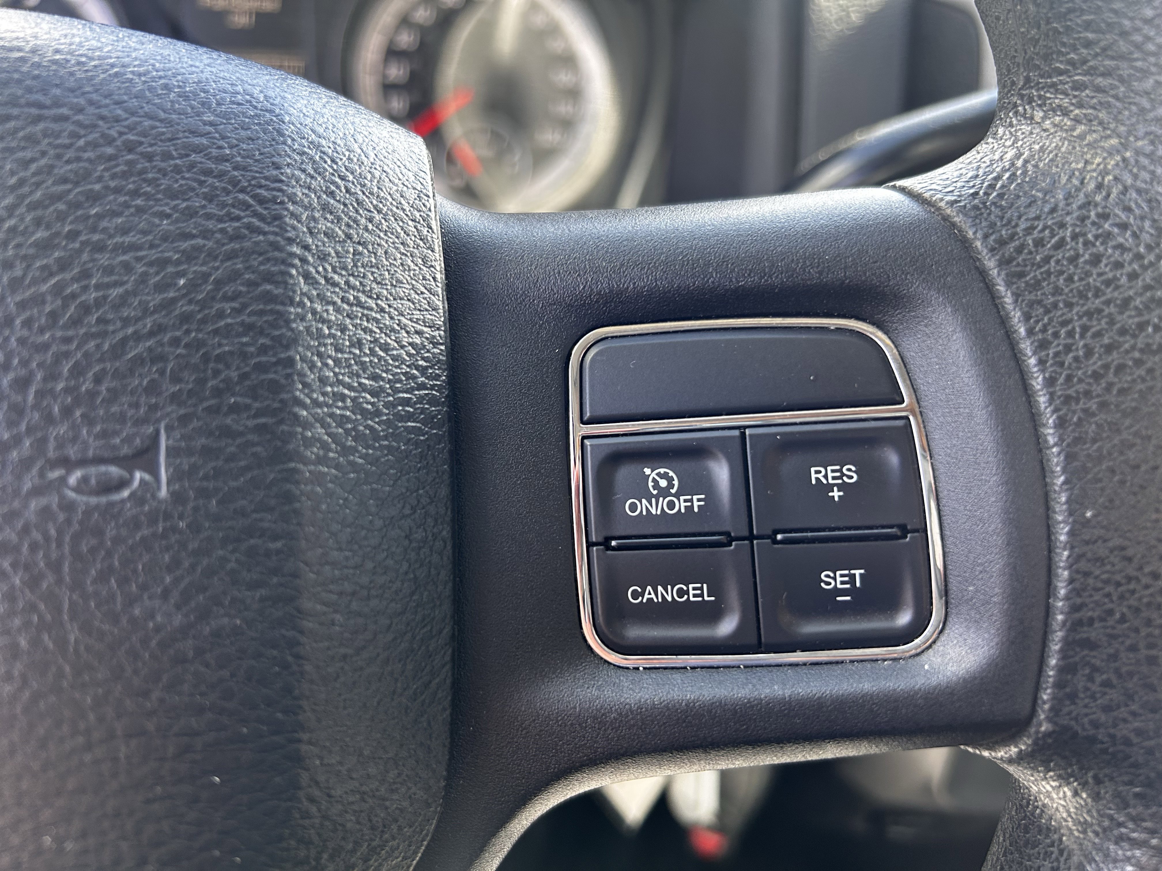 Used 2014 RAM 3500 Tradesman w/ Chrome Appearance Group image 18