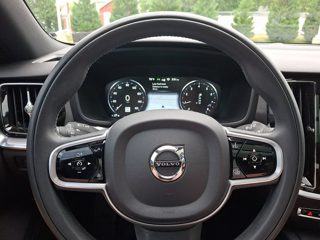 Used 2020 Volvo V60 T5 Cross Country w/ Protection Package AWD/4WD image 21