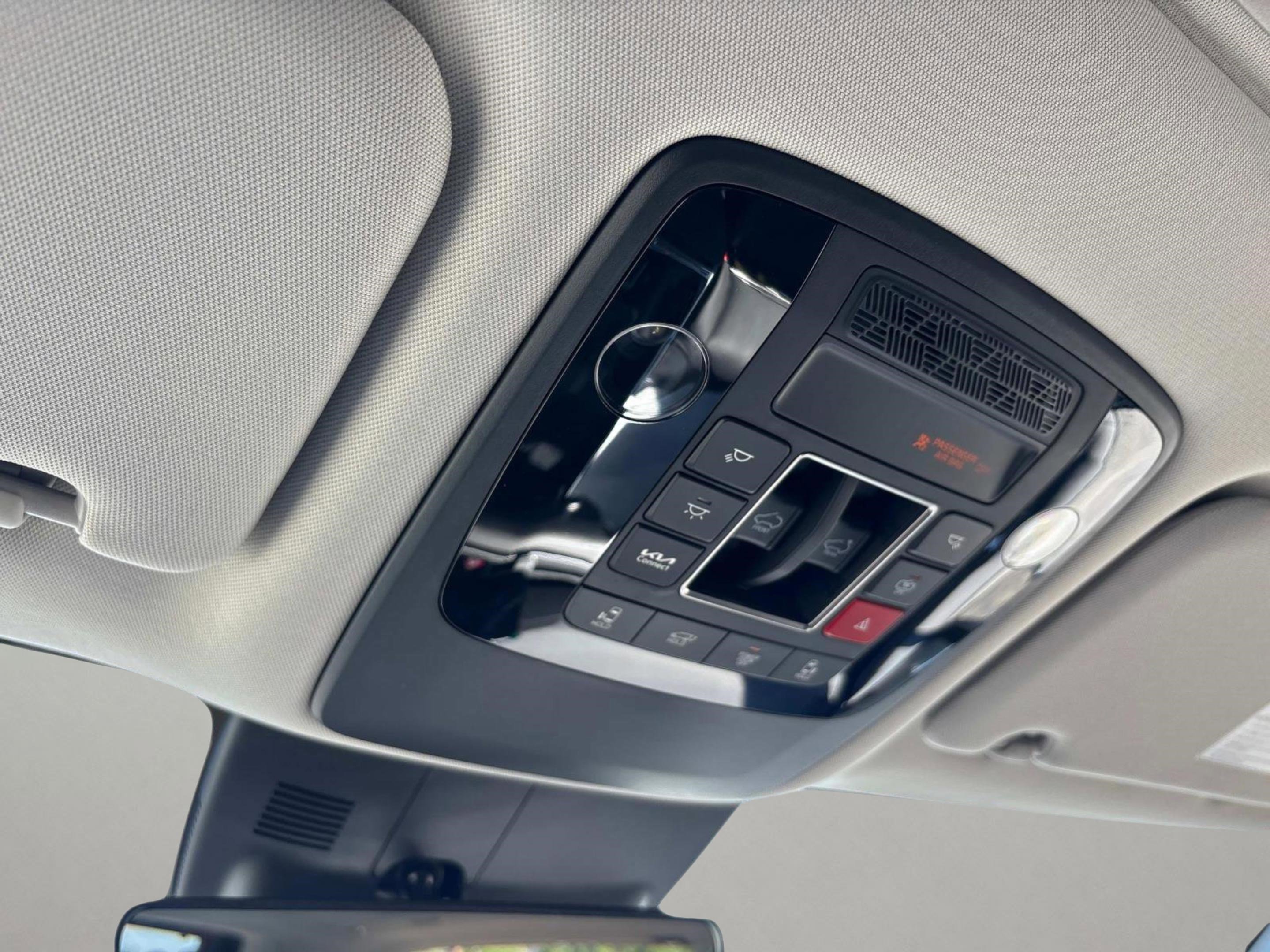 New 2026 Kia Carnival SX image 32